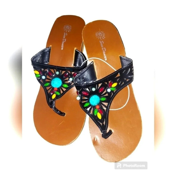 NWT Sun Dancers Fiona Beaded Wedge Sandals - Picture 1 of 5
